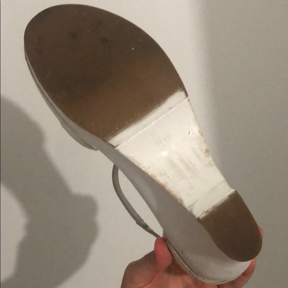 Like new white Swedish hasbeens toffel wood clogs - Picture 7 of 8